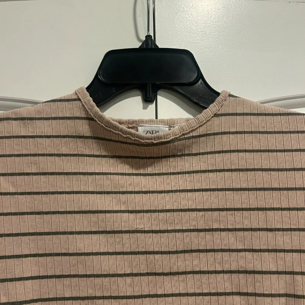 Zara Girls Light Pink Striped Shirt Size 4-5 years, 3 for $15 Kids Bundle - Picture 2 of 8